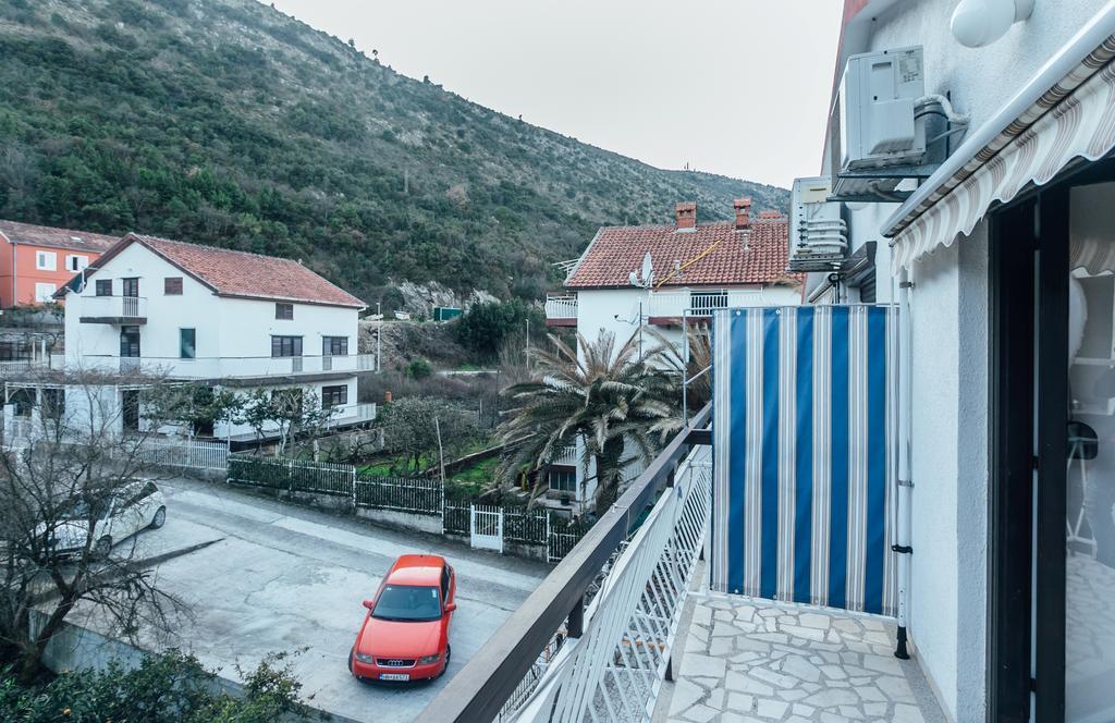 Guest House Bajceta Herceg Novi Exteriör bild