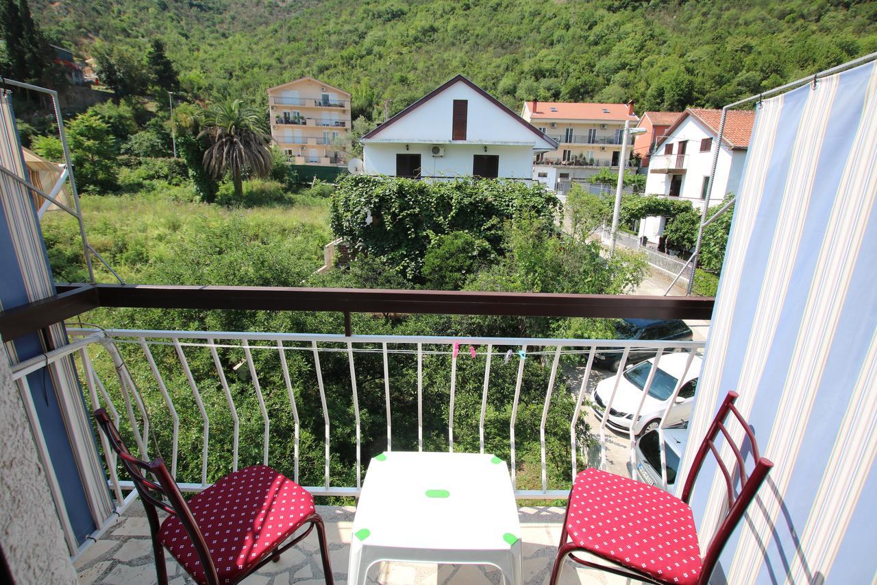 Guest House Bajceta Herceg Novi Exteriör bild